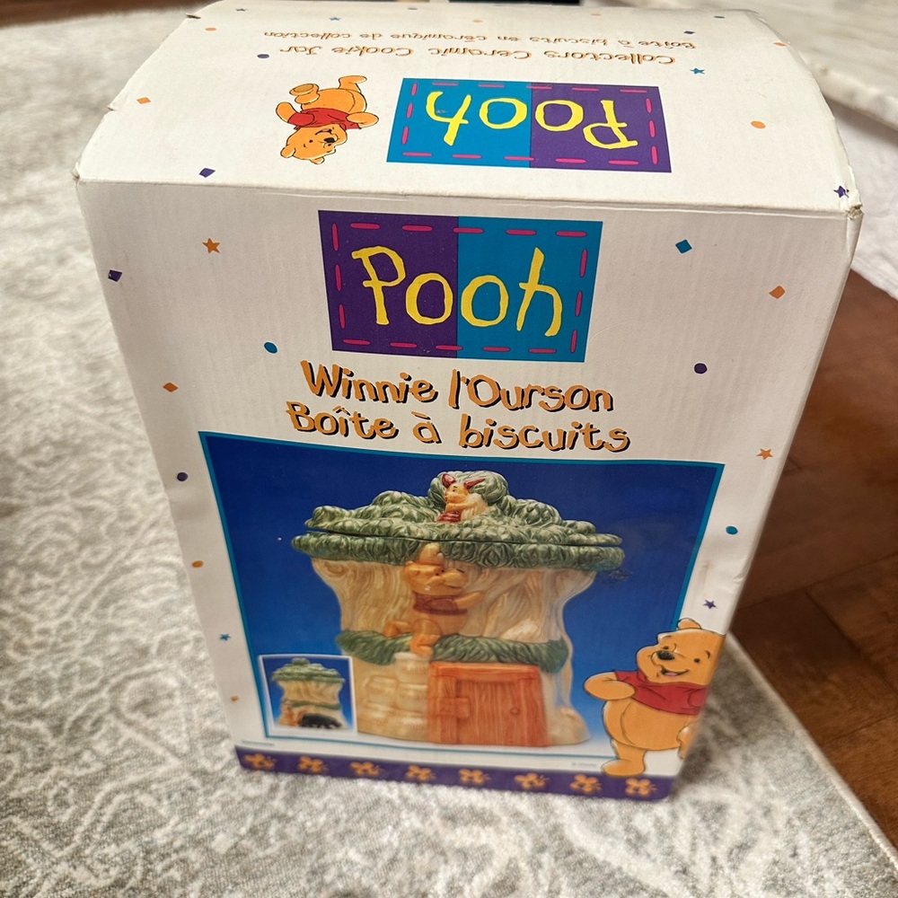 Vintage Pooh Collection Treehouse Cookie Jar